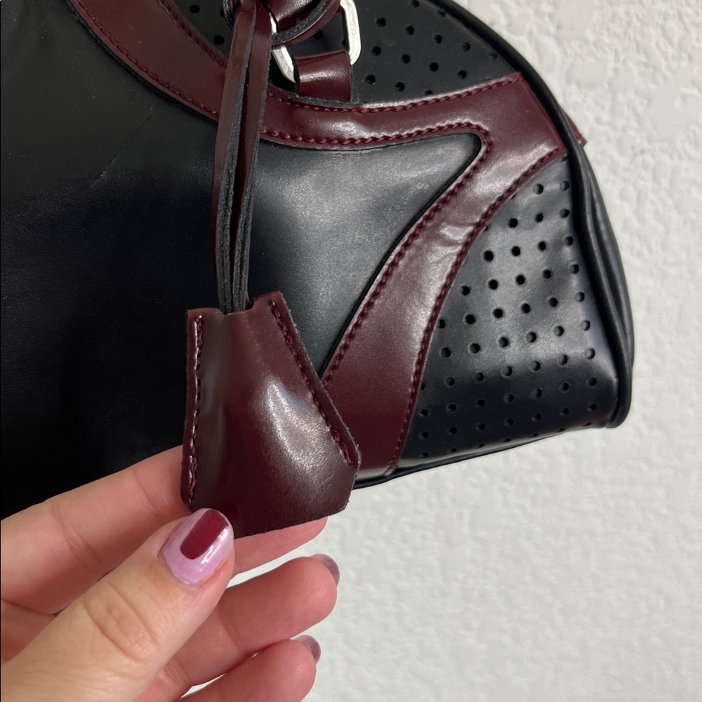 VTG Prada SS2000 RTW Bowler Black Merlor Burgundy Vitello Drive Bowling Bag Tote - Picture 3 of 13